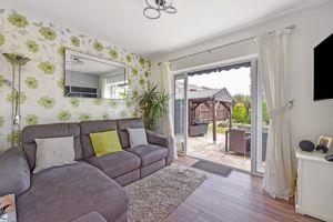 Annex Lounge- click for photo gallery